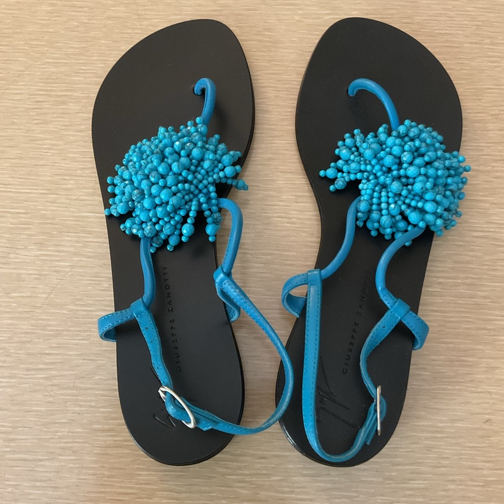 Gorgeous leather sandals with beads size 7 by Giuseppe Zanotti NEVER WORN